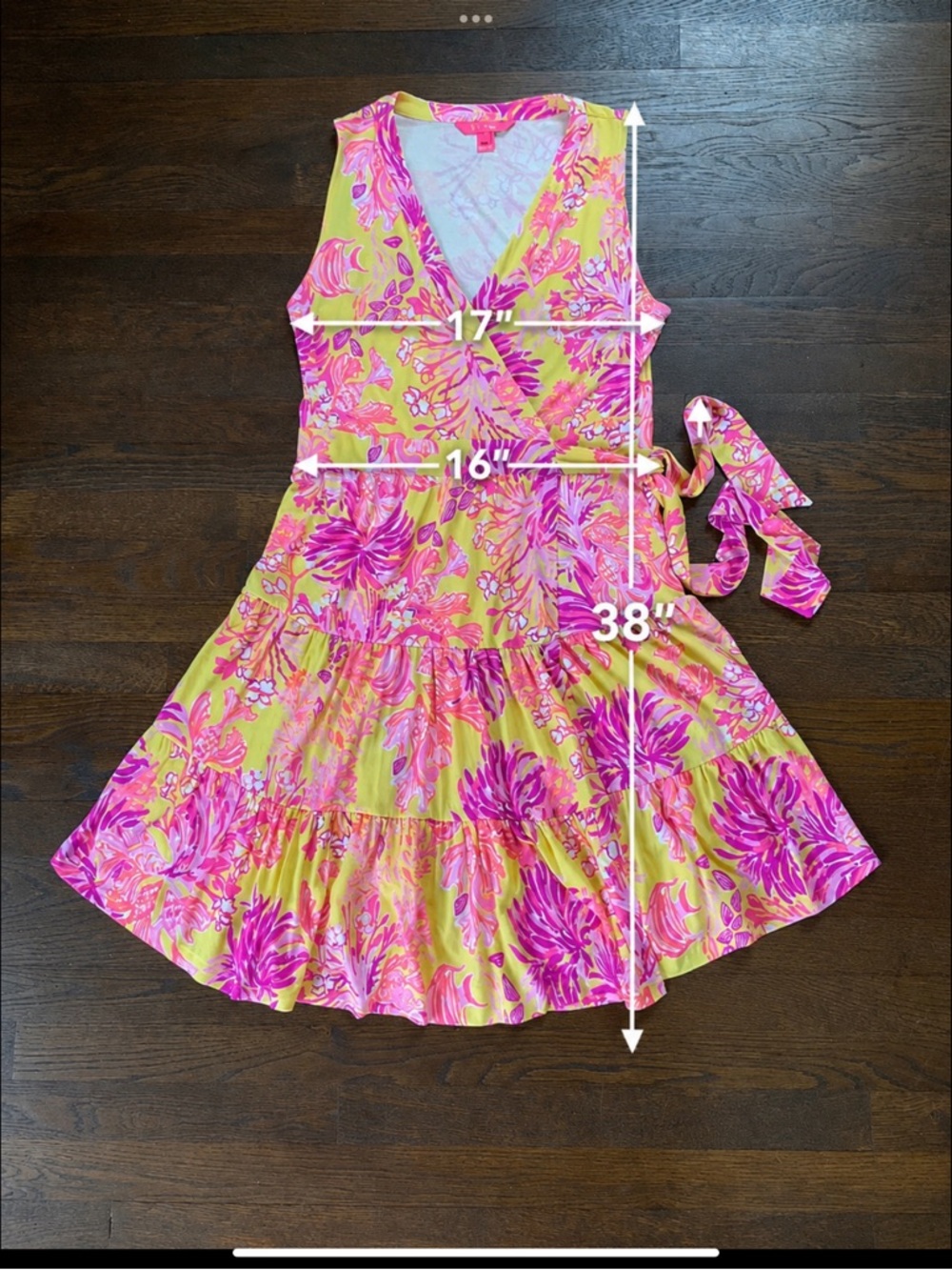 Lilly Pulitzer Faux Wrap Tropical Print Dress • Size M • Rayon Stretch Knit - Picture 14 of 16